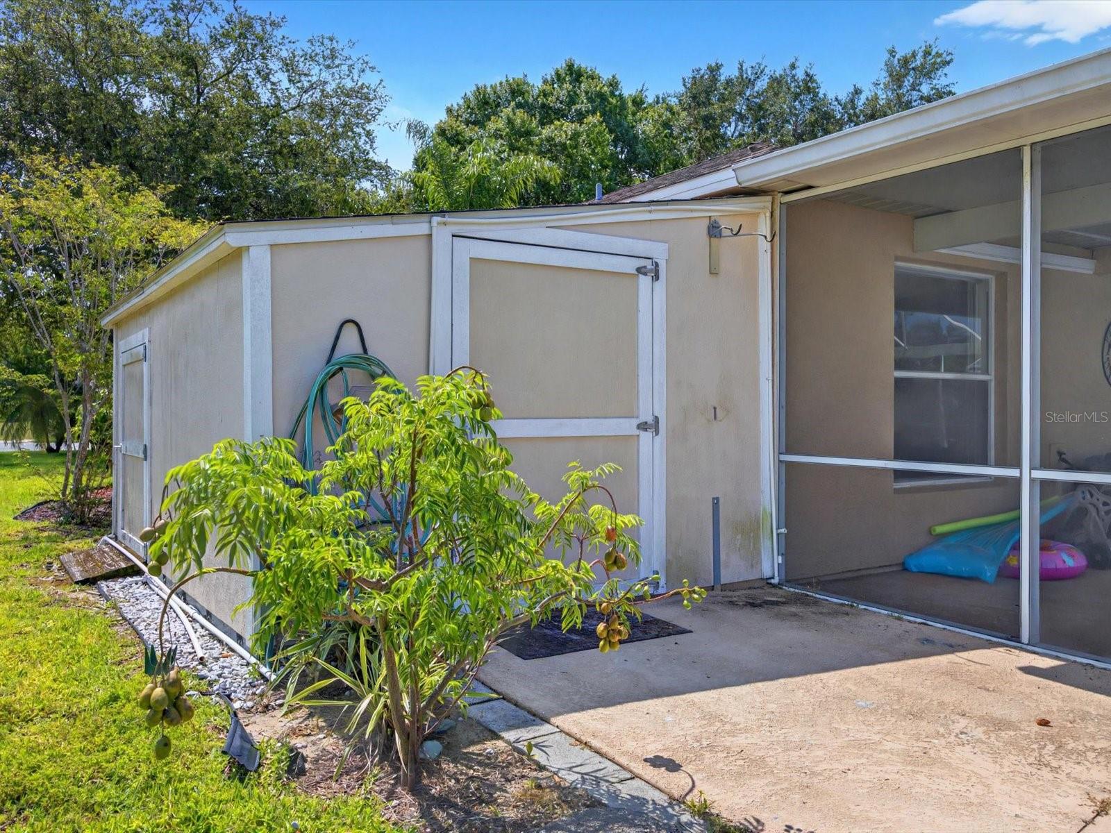 Image 25 of 30 For 703 Sunridge Woods Boulevard