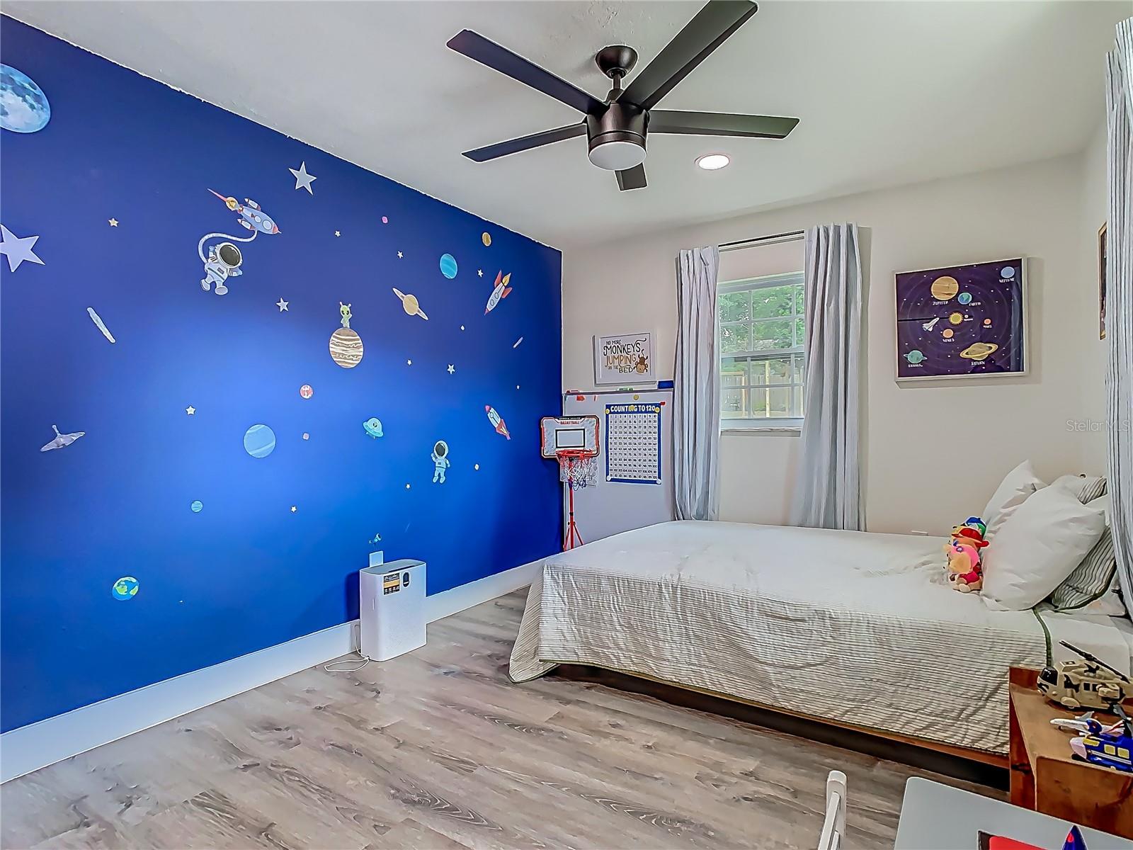 Image 31 of 71 For 3325 Horseshoe Drive