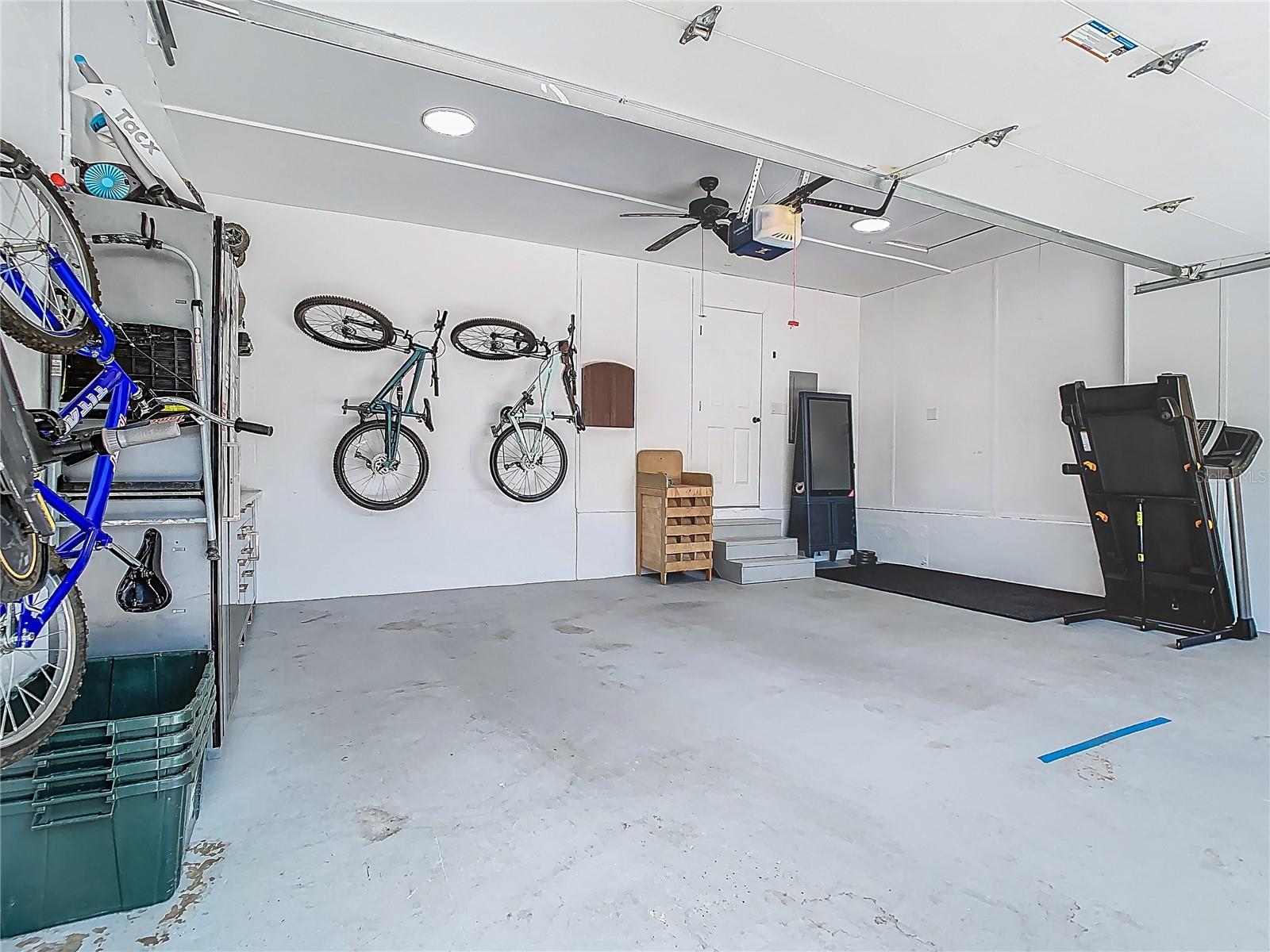 Image 40 of 71 For 3325 Horseshoe Drive