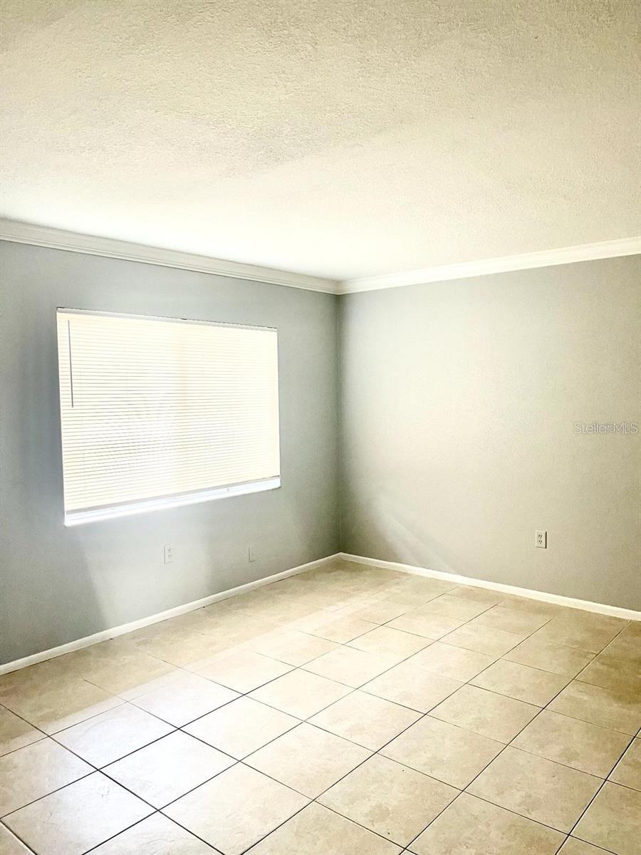 Image 7 of 20 For 101 Oyster Bay Circle 120