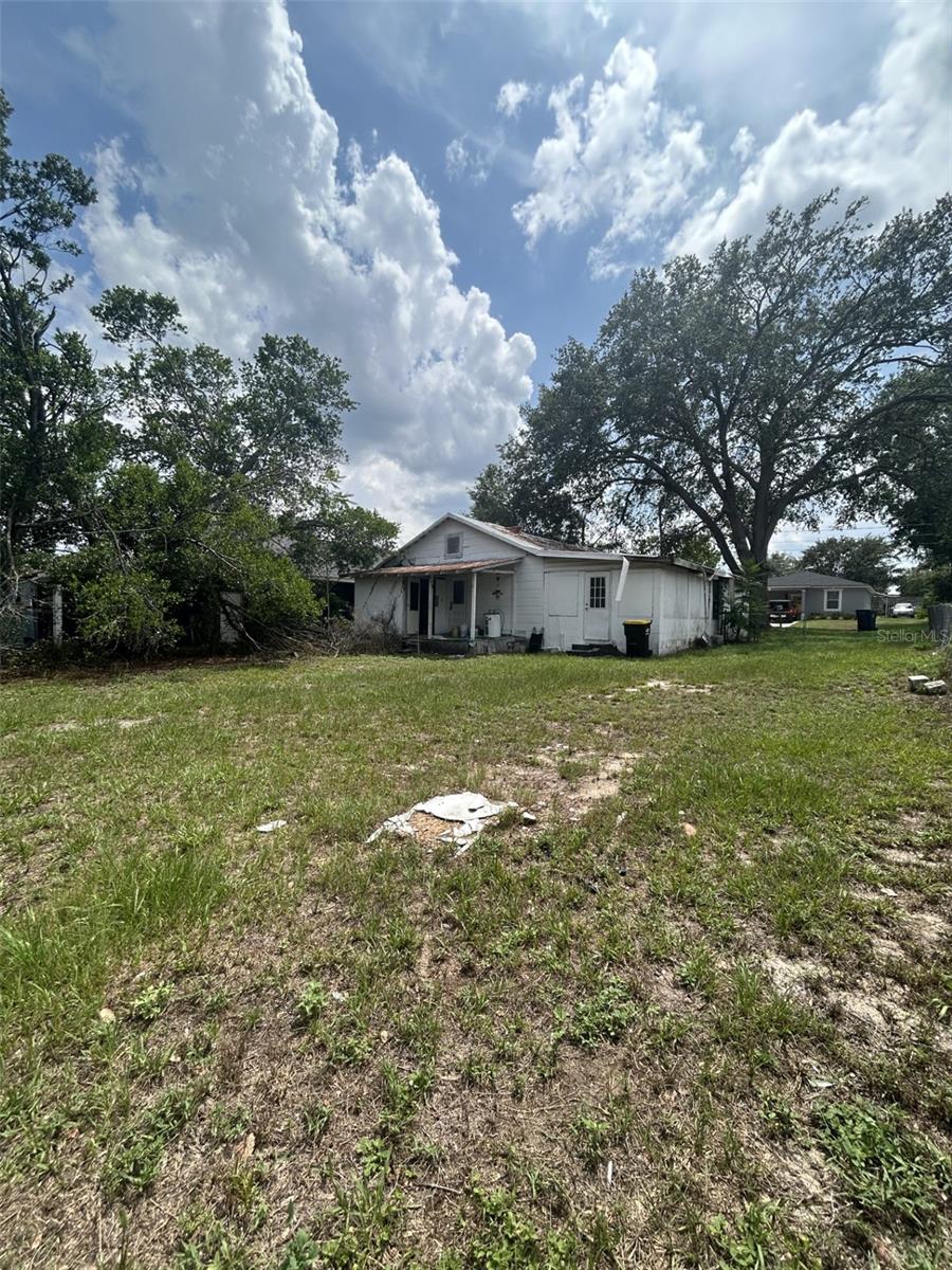 Image 2 of 3 For 509 Lemon Street