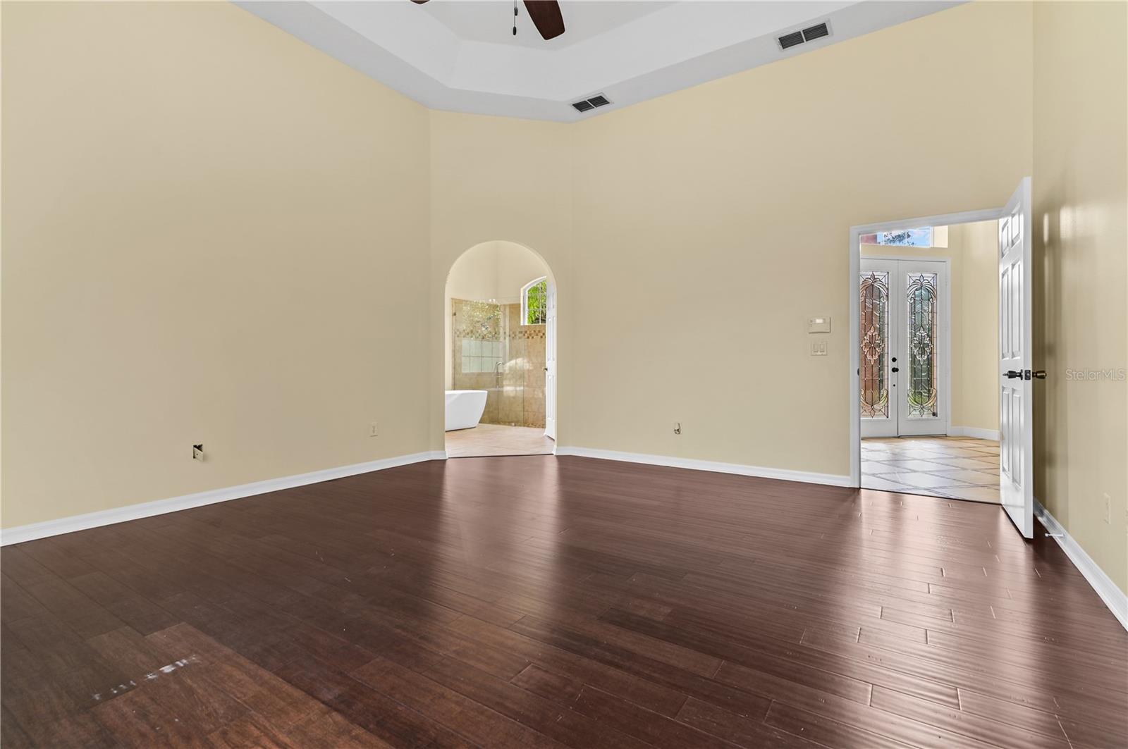 Image 16 of 27 For 10349 Cypress Isle Court