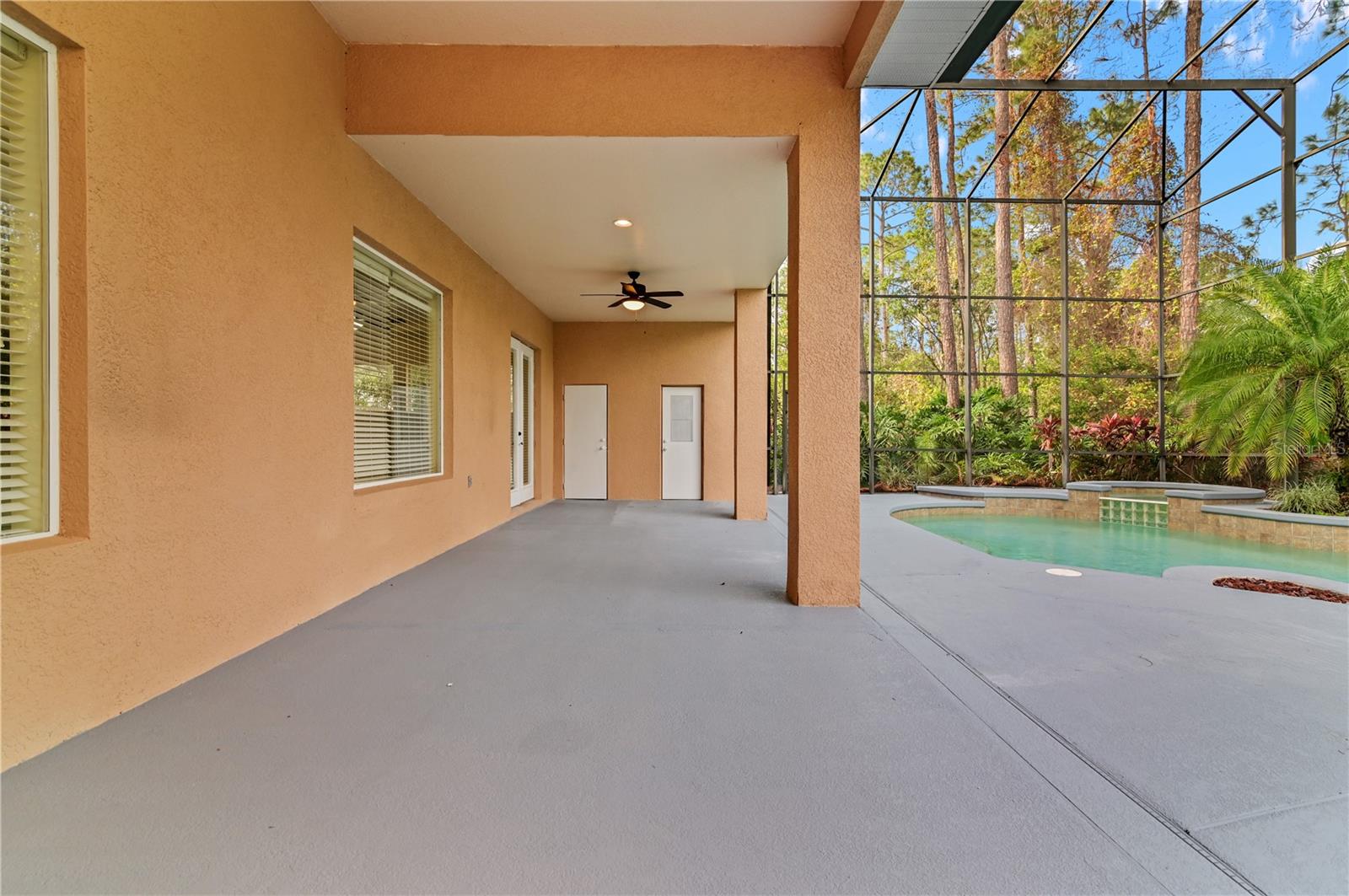 Image 23 of 27 For 10349 Cypress Isle Court