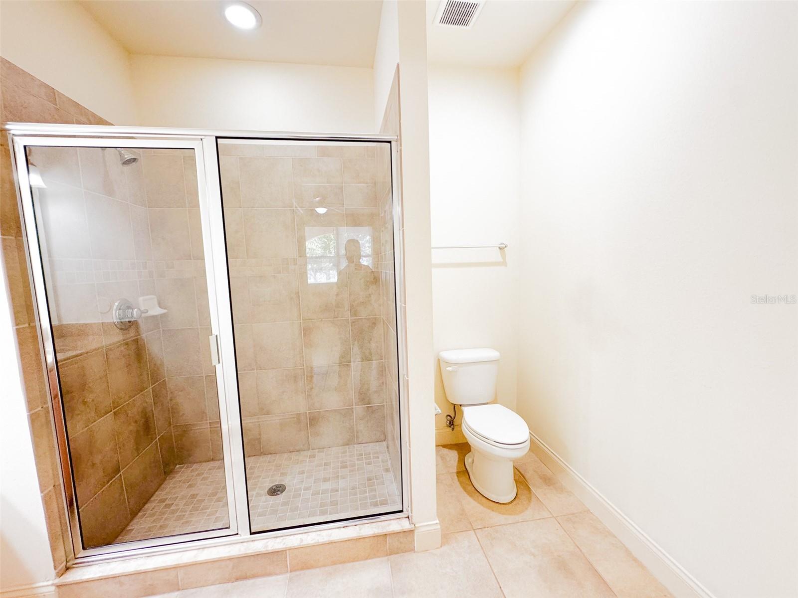 Image 15 of 32 For 2520 Bella Vista Drive