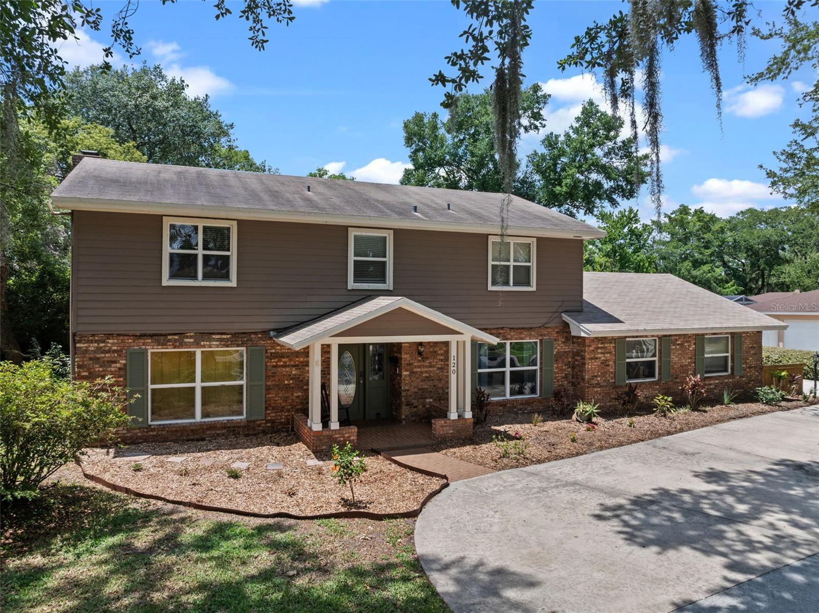Image 2 of 72 For 120 Springwood Trail