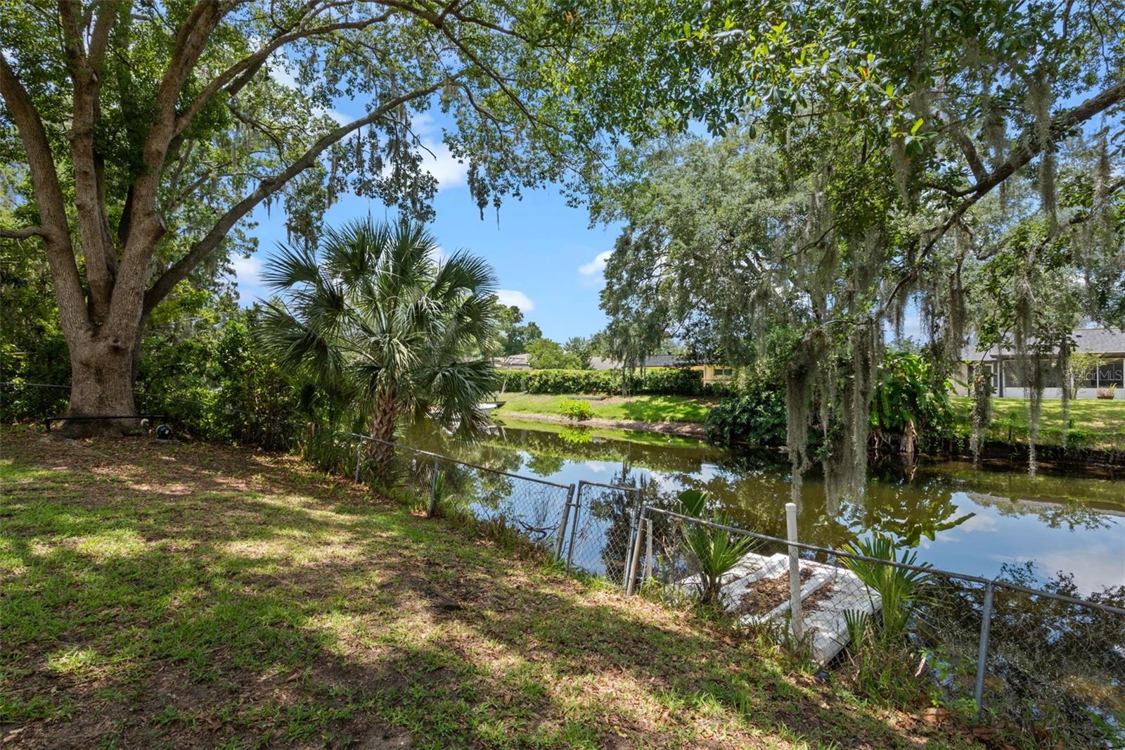 Image 5 of 72 For 120 Springwood Trail