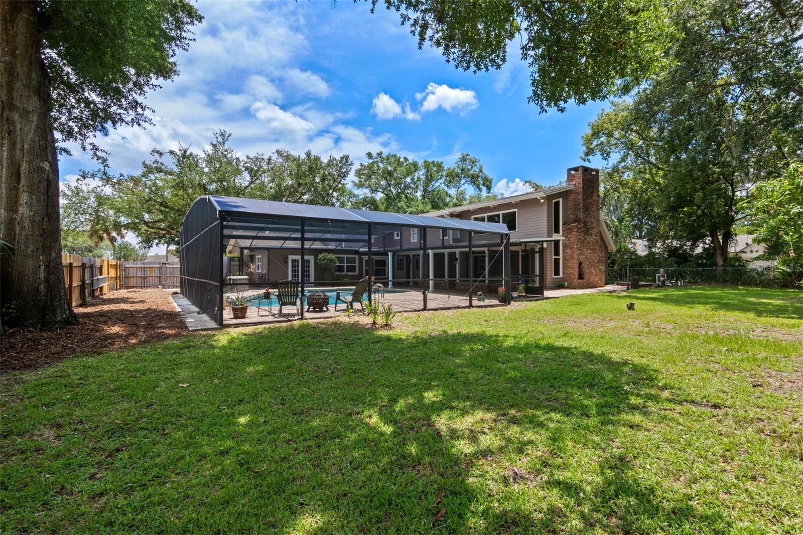 Image 62 of 72 For 120 Springwood Trail