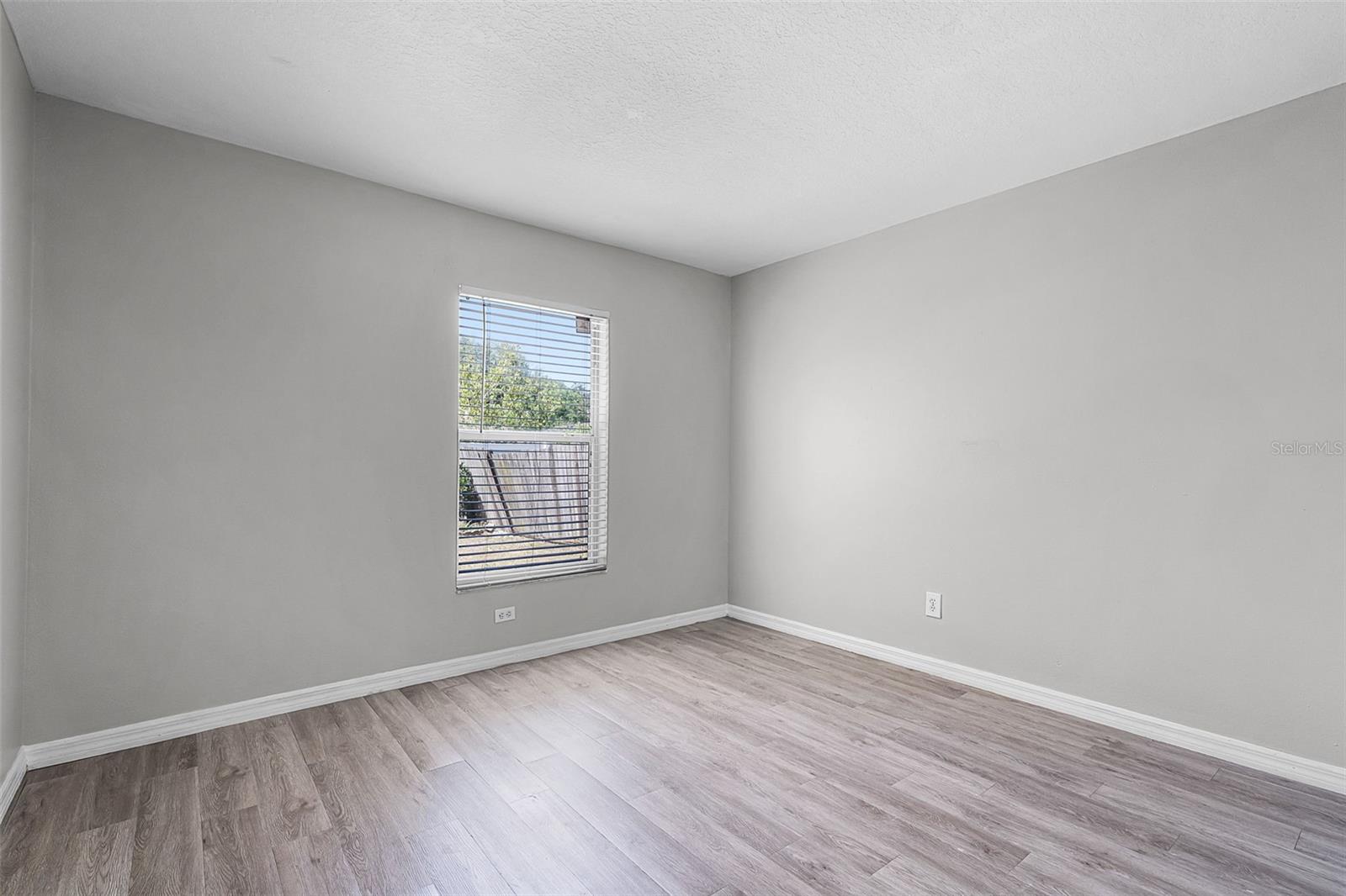 Image 11 of 16 For 3431 Kayla Circle