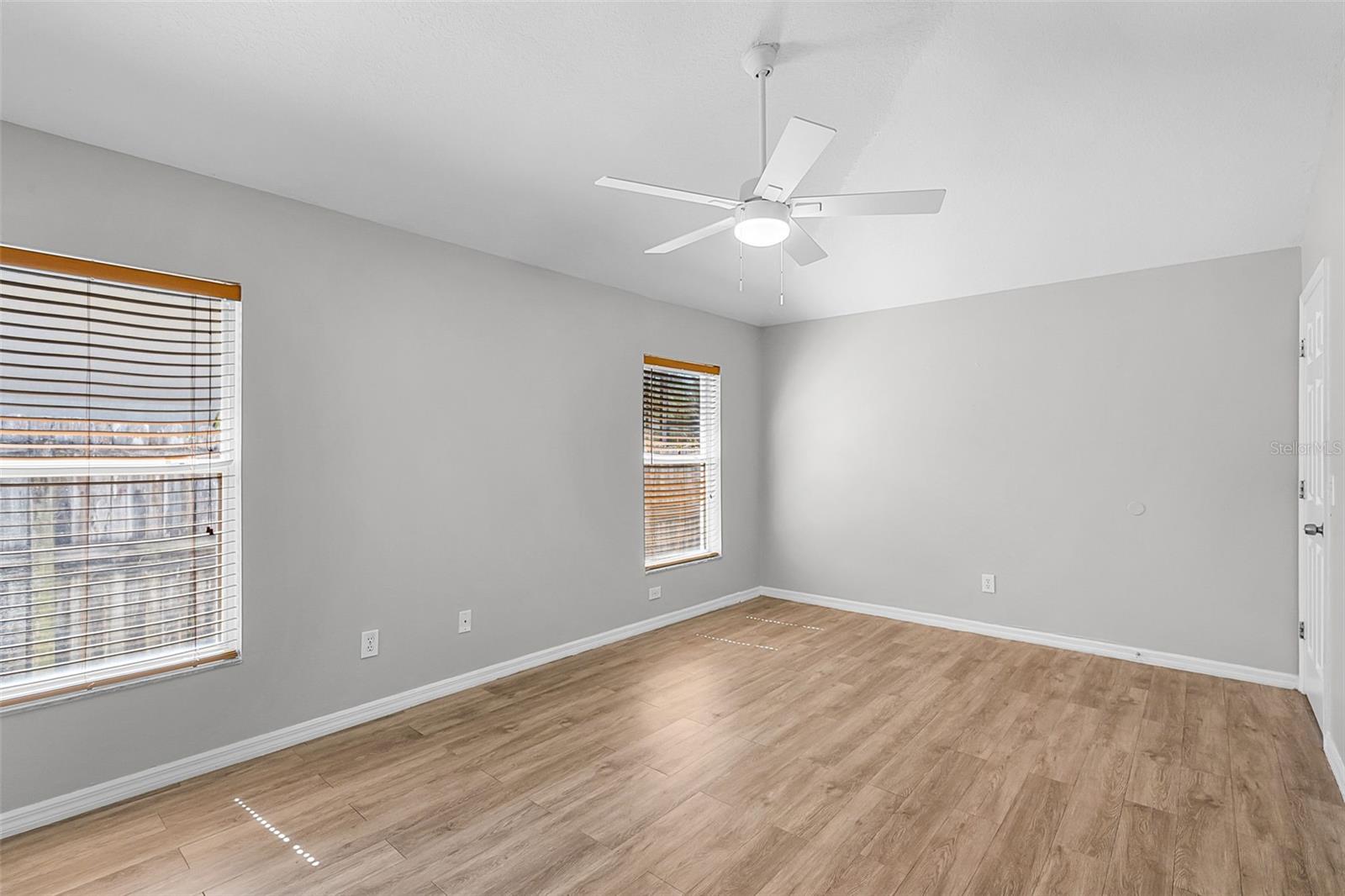 Image 14 of 16 For 3431 Kayla Circle