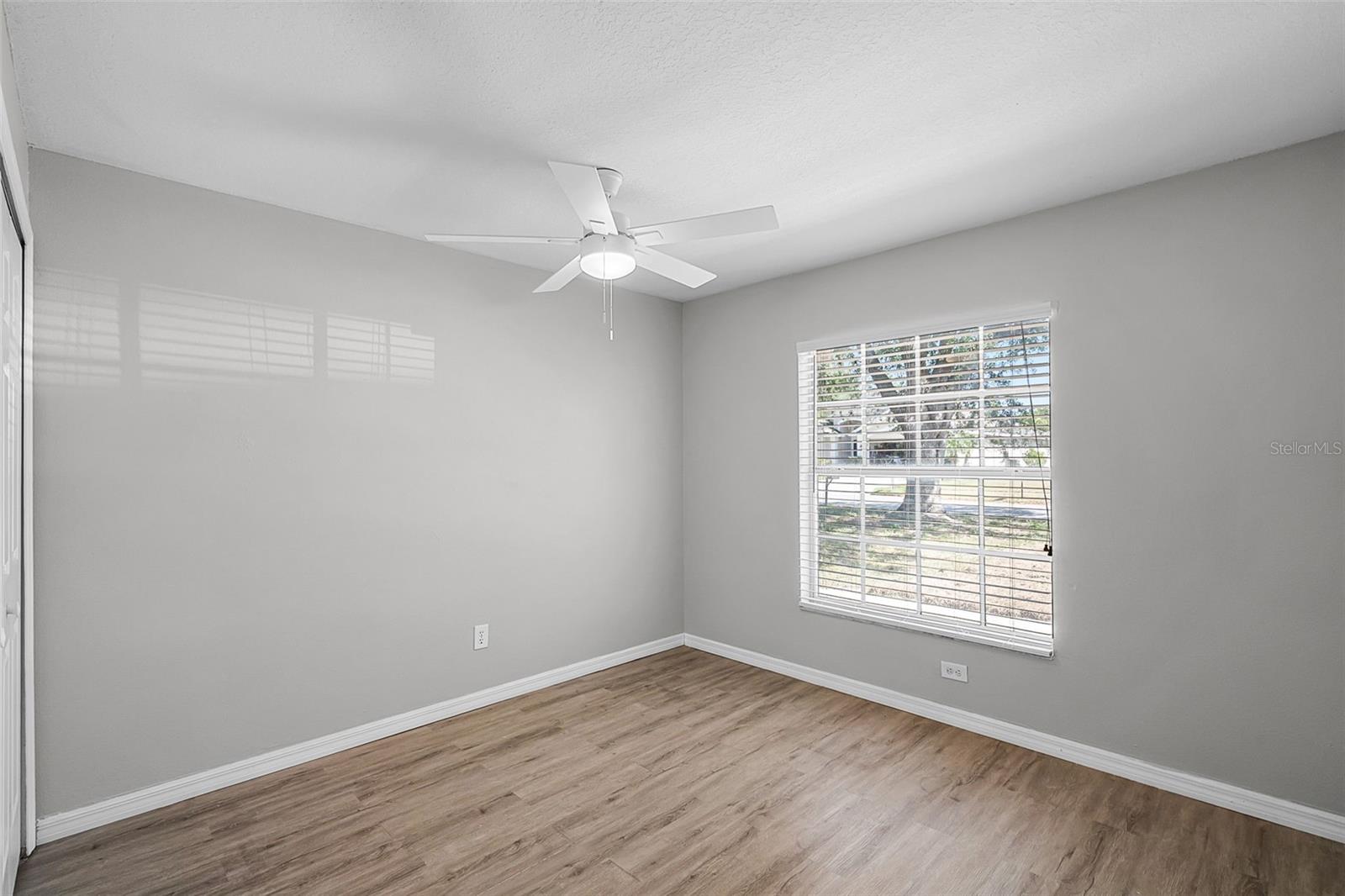Image 8 of 16 For 3431 Kayla Circle