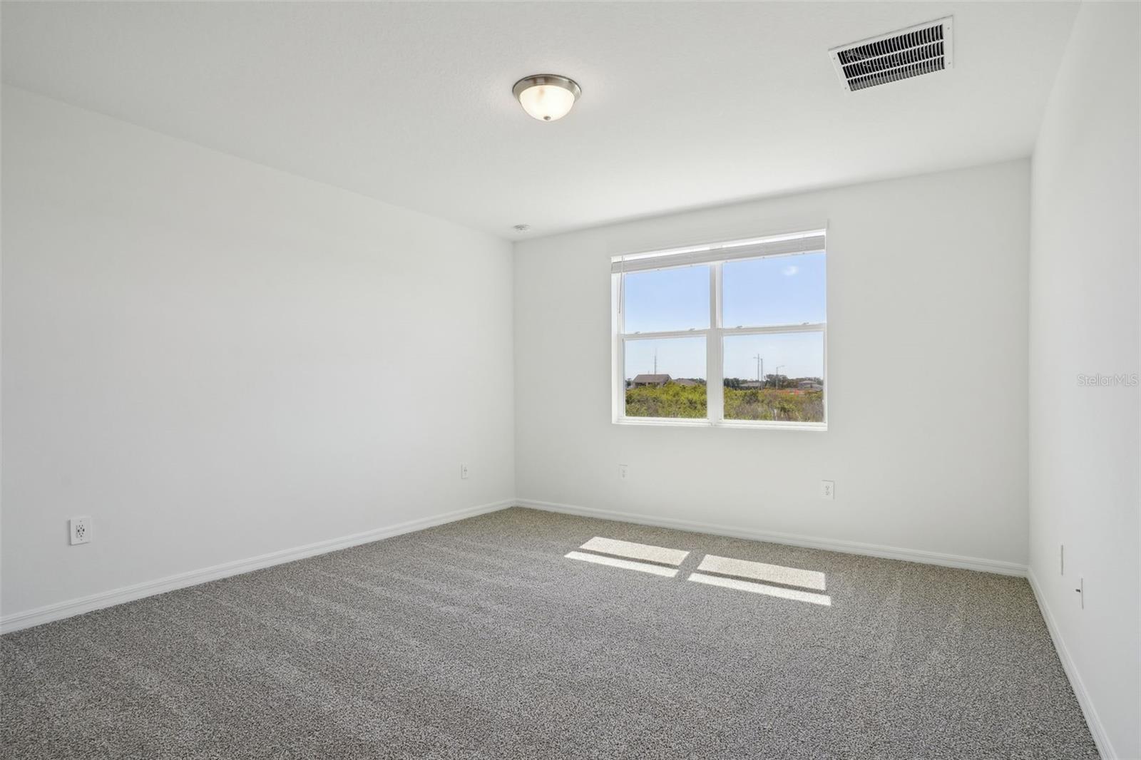 Image 15 of 38 For 3253 Viceroy Court