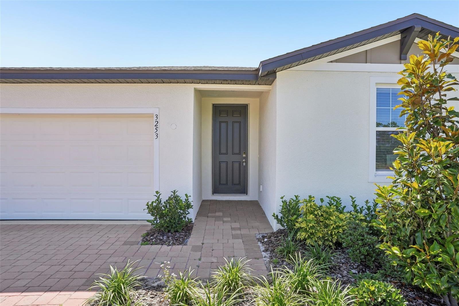 Image 4 of 38 For 3253 Viceroy Court