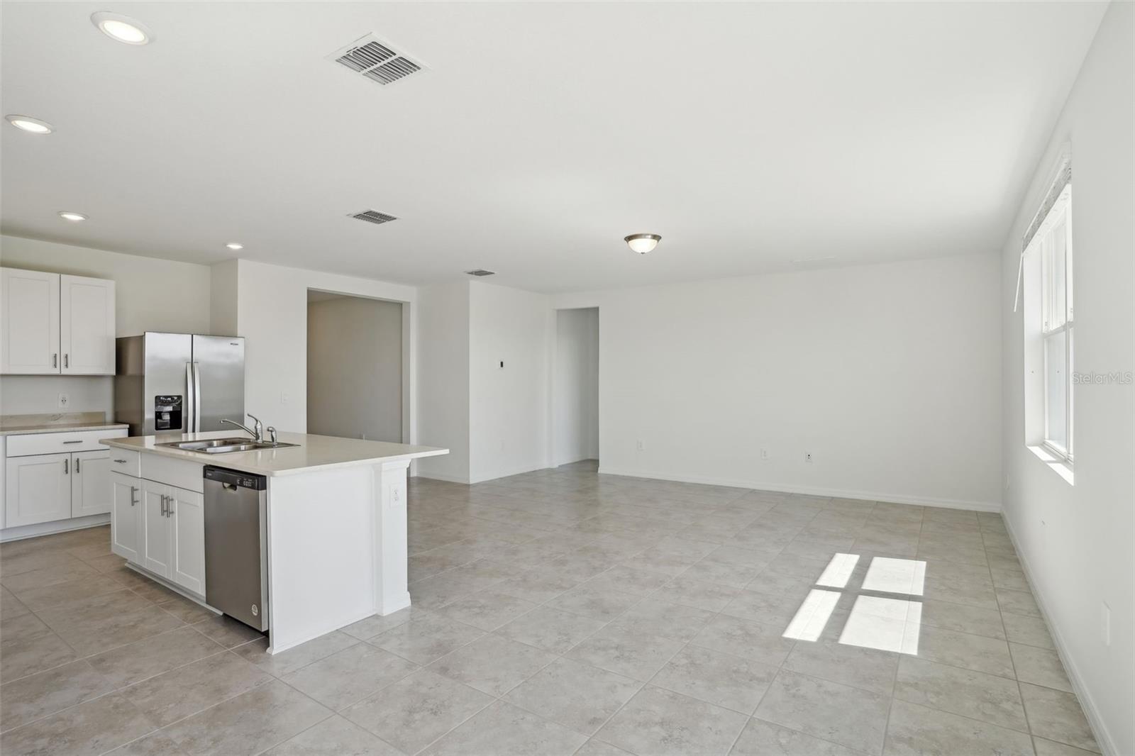 Image 7 of 38 For 3253 Viceroy Court