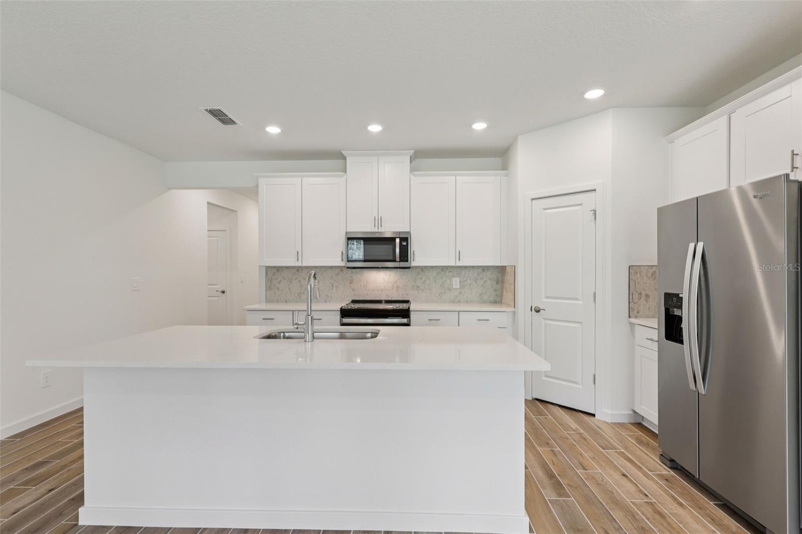 Image 5 of 40 For 20 Ararat Drive