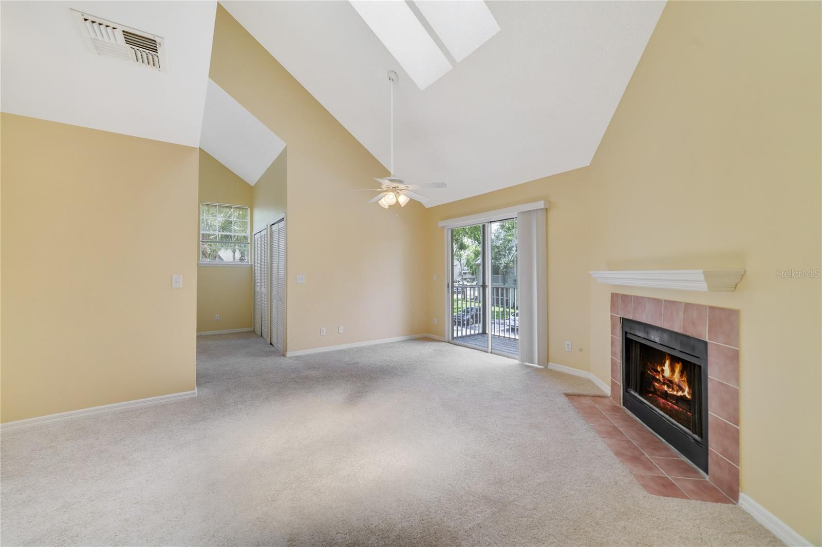 Image 3 of 24 For 6052 Westgate Drive 204