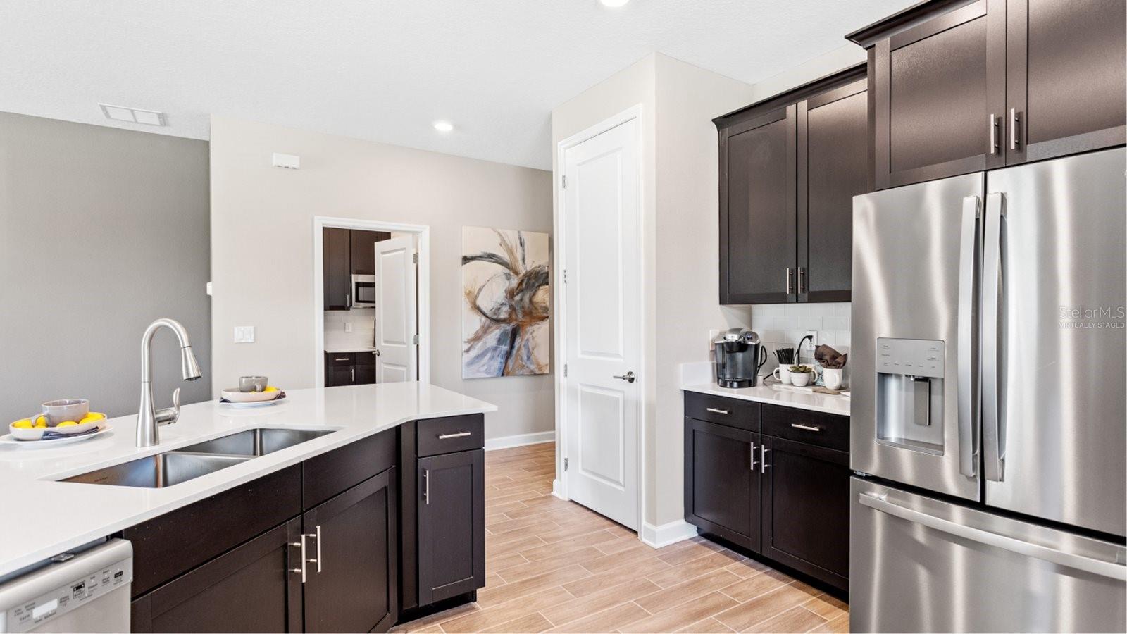 Image 3 of 30 For 5147 Bridgehaven Road