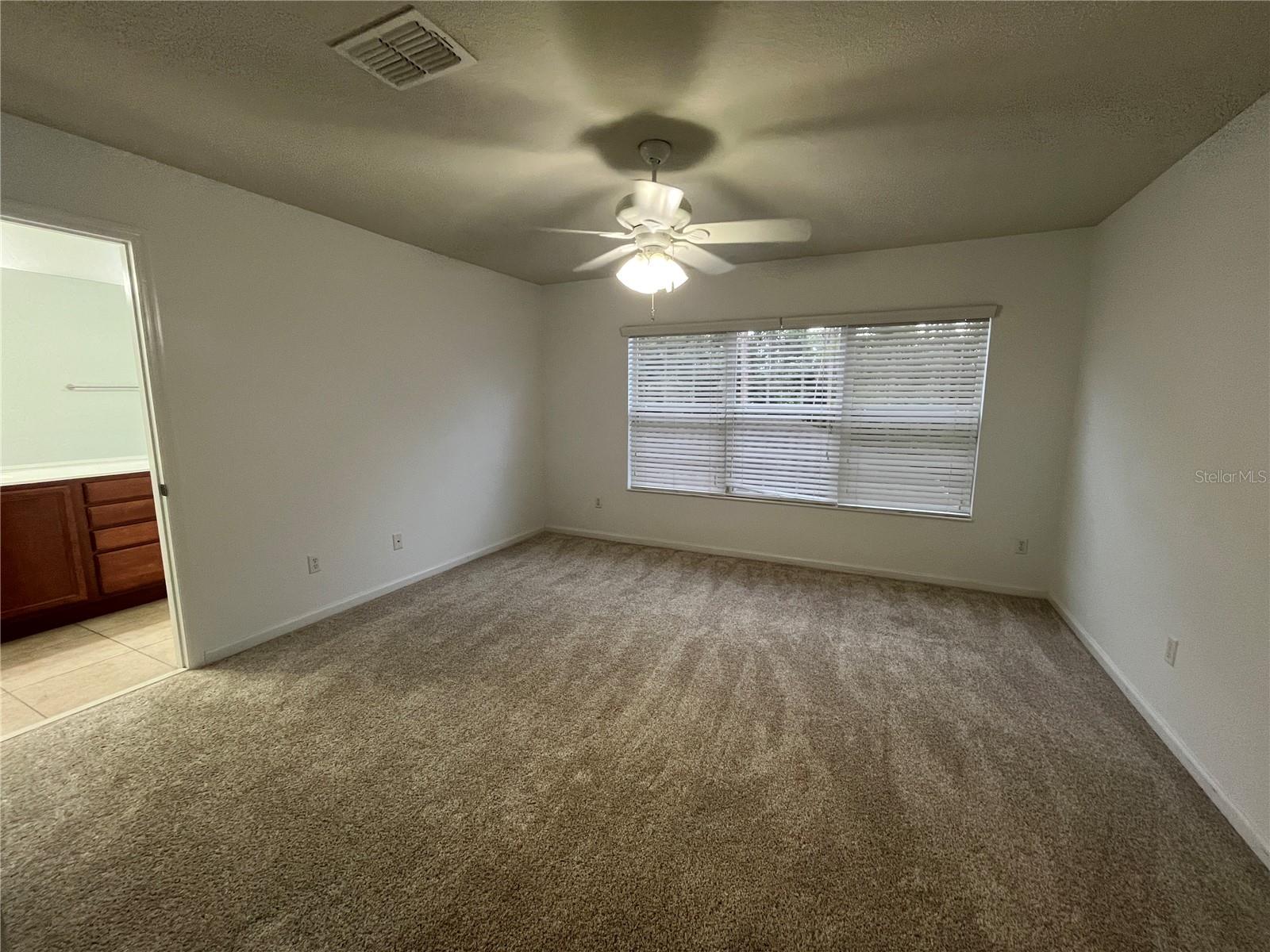 Image 23 of 26 For 12856 Salomon Cove Drive