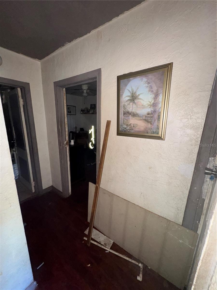 Image 7 of 11 For 1500 43rd Street