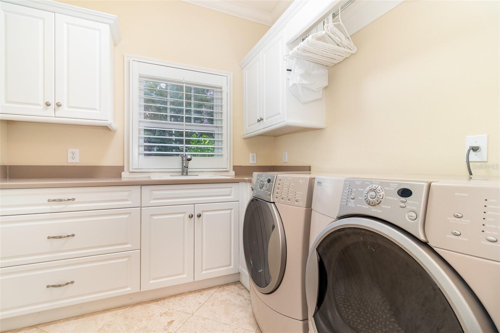 Image 21 of 45 For 1355 Hibiscus Avenue