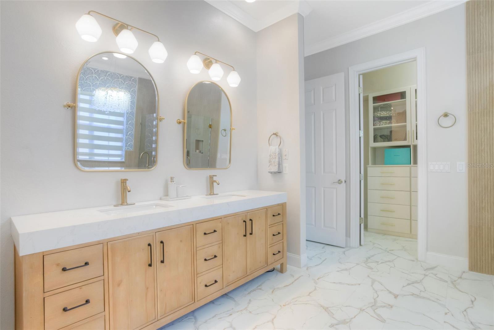 Image 16 of 35 For 11721 Camden Park Drive
