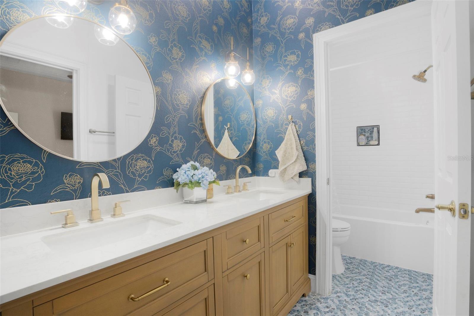 Image 22 of 35 For 11721 Camden Park Drive