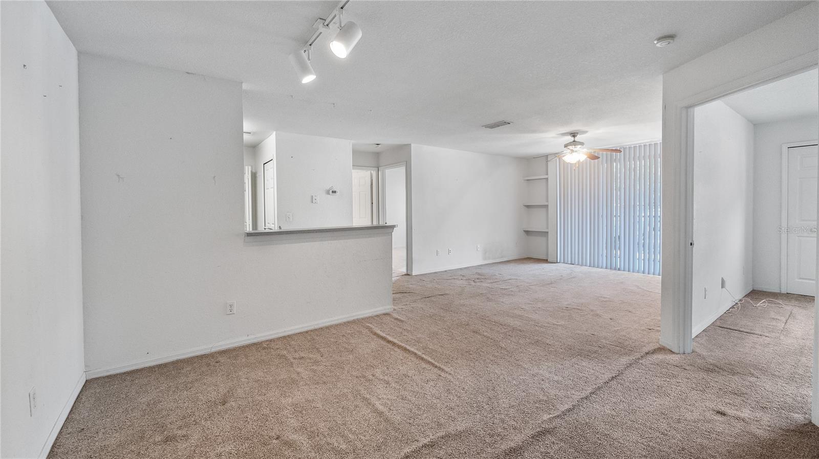 Image 10 of 26 For 8801 Latrec Avenue 8107