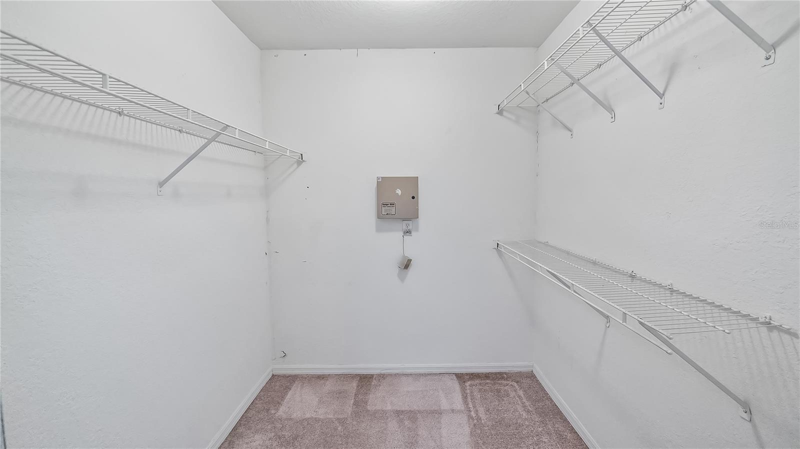 Image 13 of 26 For 8801 Latrec Avenue 8107