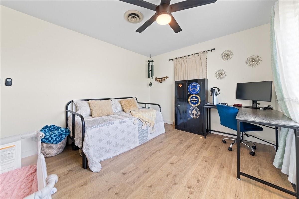 Image 19 of 36 For 160 Melaleuca Drive