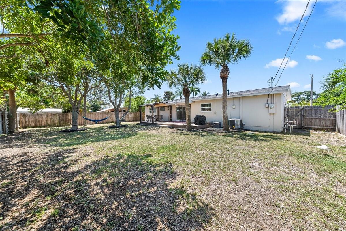 Image 27 of 36 For 160 Melaleuca Drive