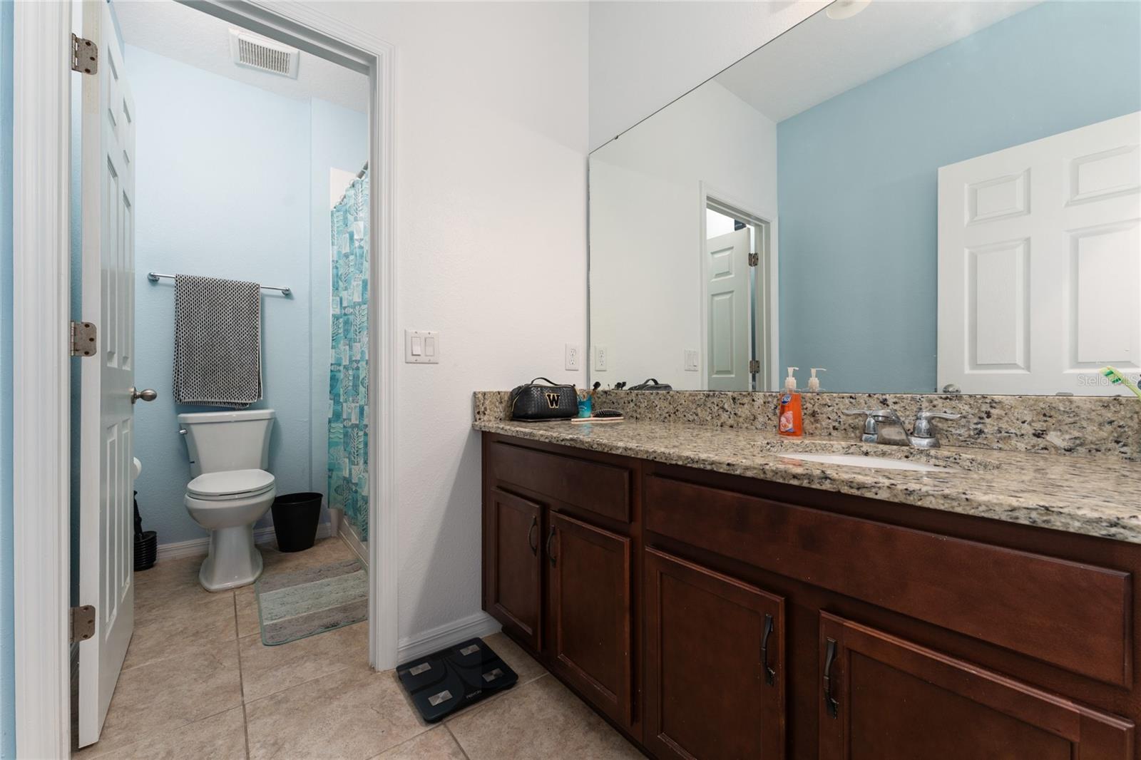 Image 21 of 28 For 9348 Meadow Hunt Way