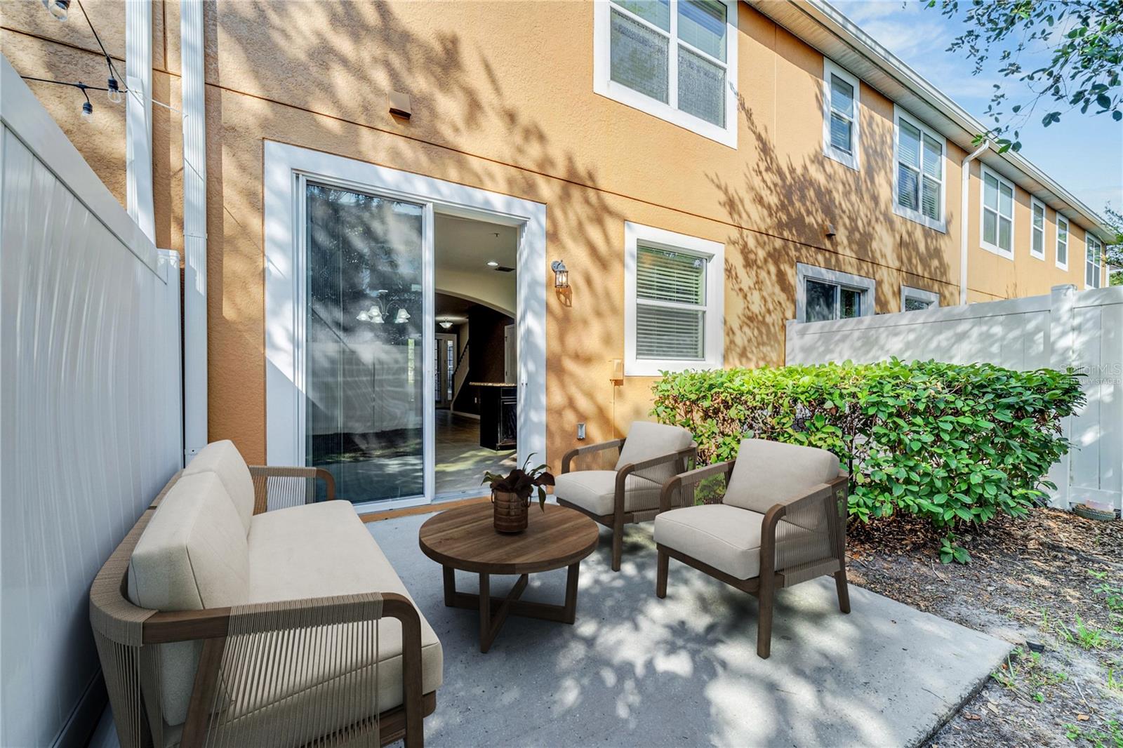 Image 12 of 36 For 9559 Silver Buttonwood Street