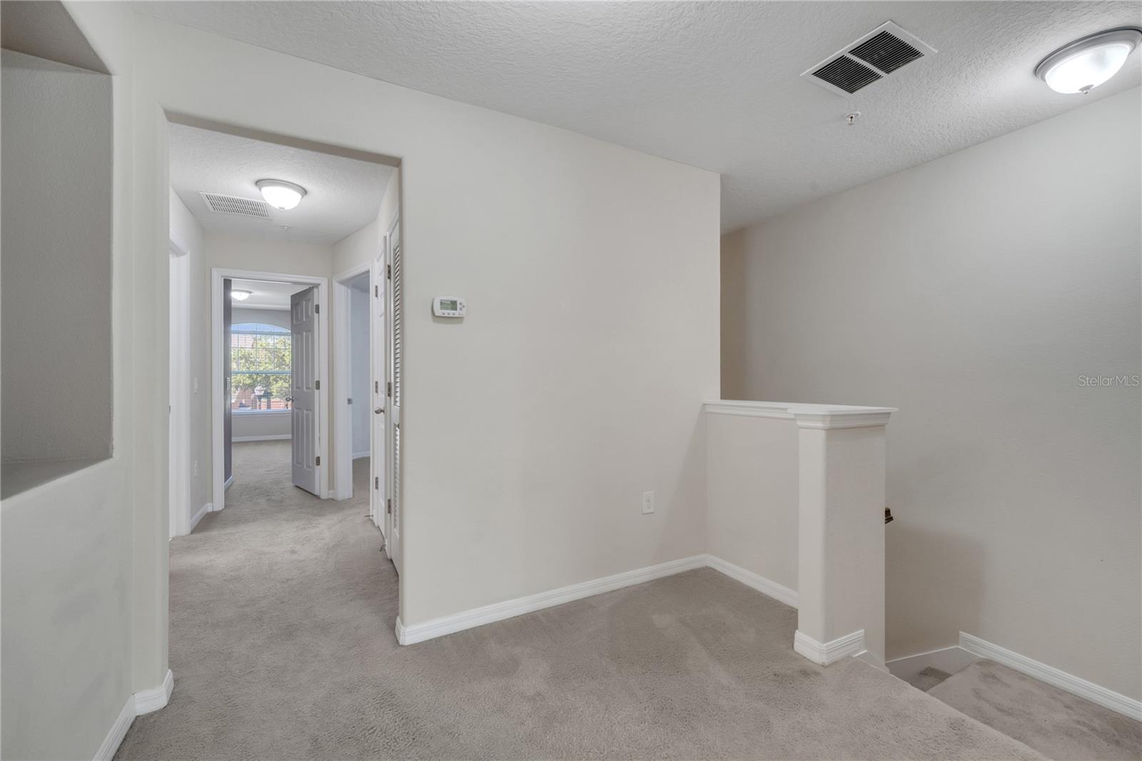 Image 19 of 36 For 9559 Silver Buttonwood Street