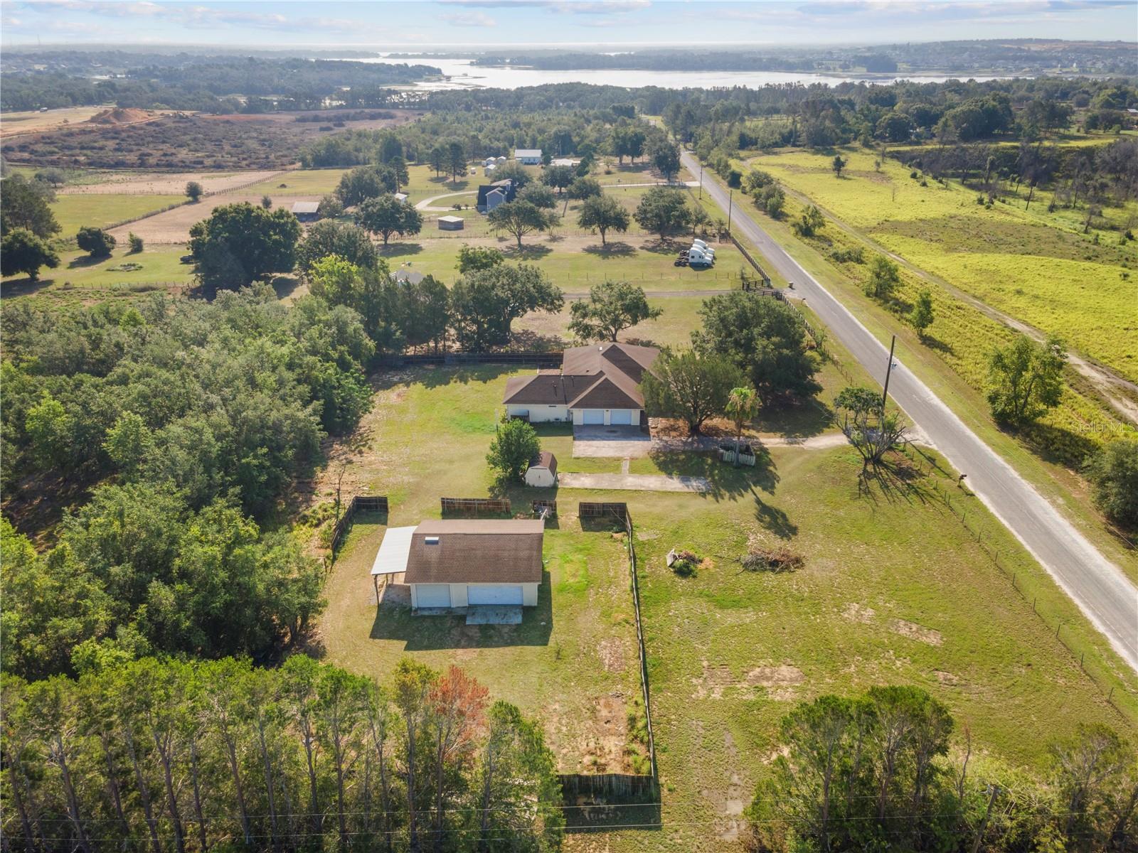 Image 4 of 58 For 16017 Johns Lake Road
