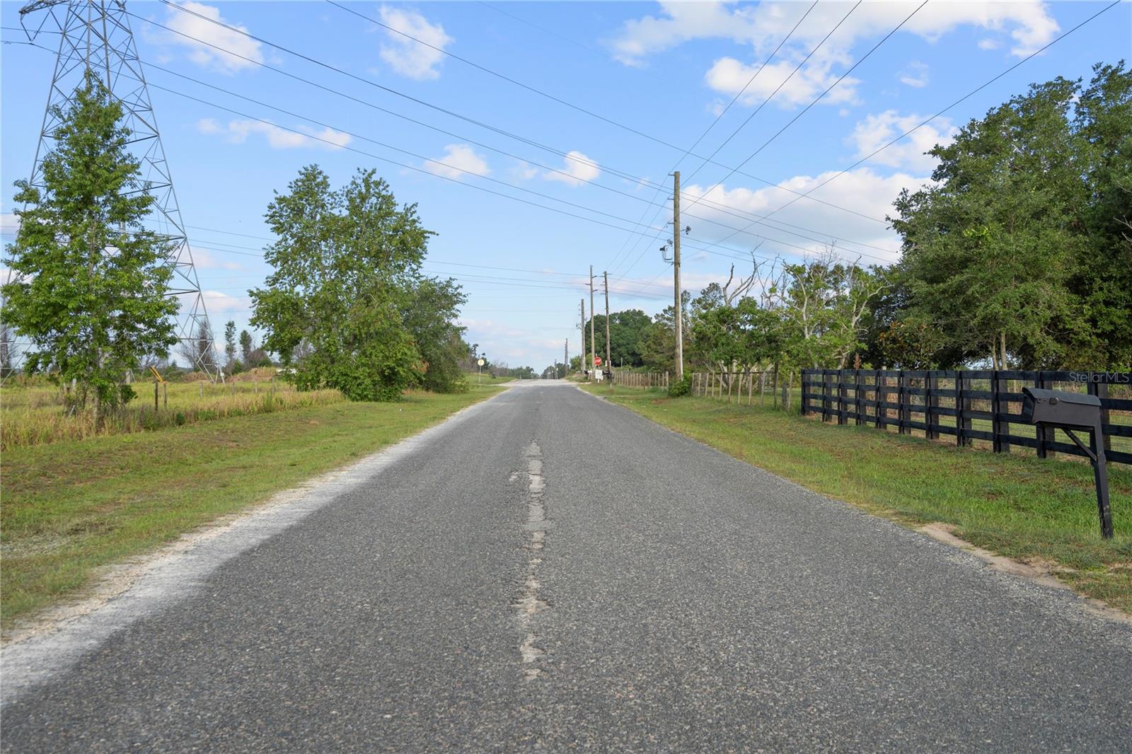 Image 42 of 58 For 16017 Johns Lake Road