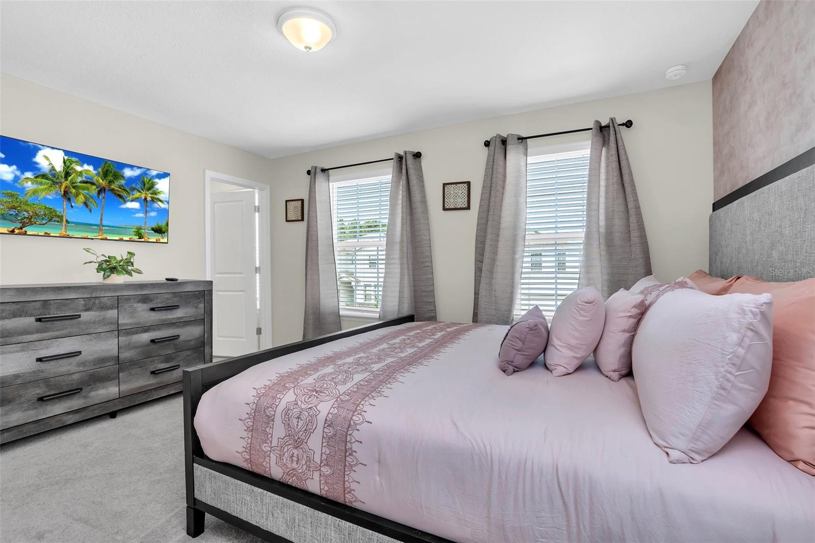 Image 39 of 76 For 3082 Mahalo Drive