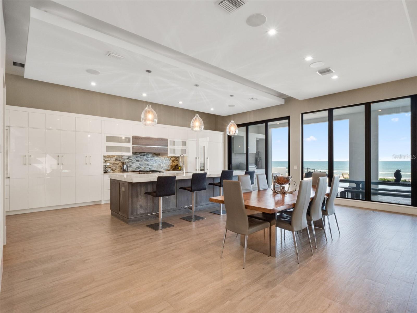 Image 20 of 100 For 4647 Van Kleeck Drive