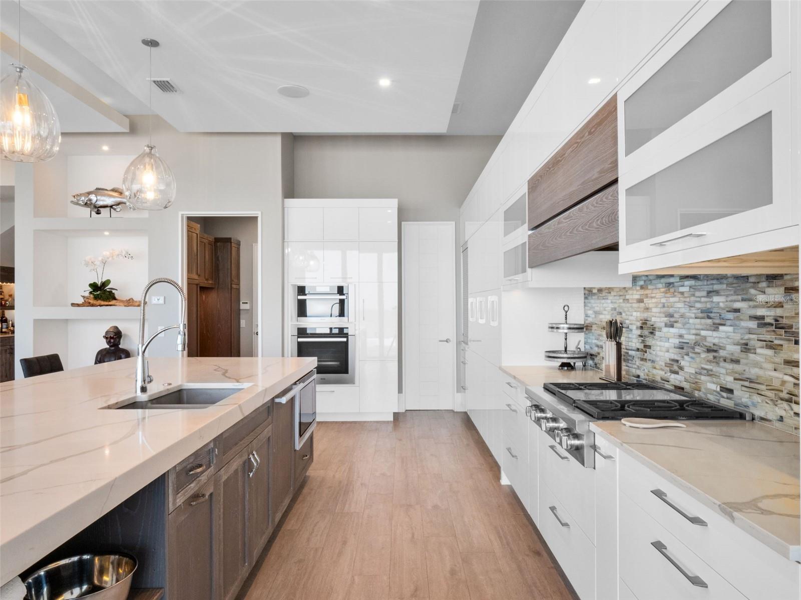 Image 23 of 100 For 4647 Van Kleeck Drive