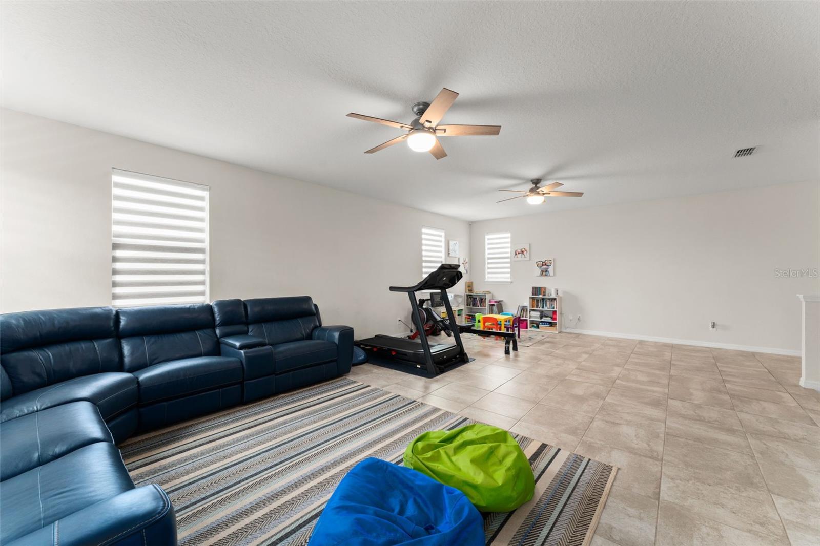 Image 25 of 45 For 2401 Oxmoor Drive