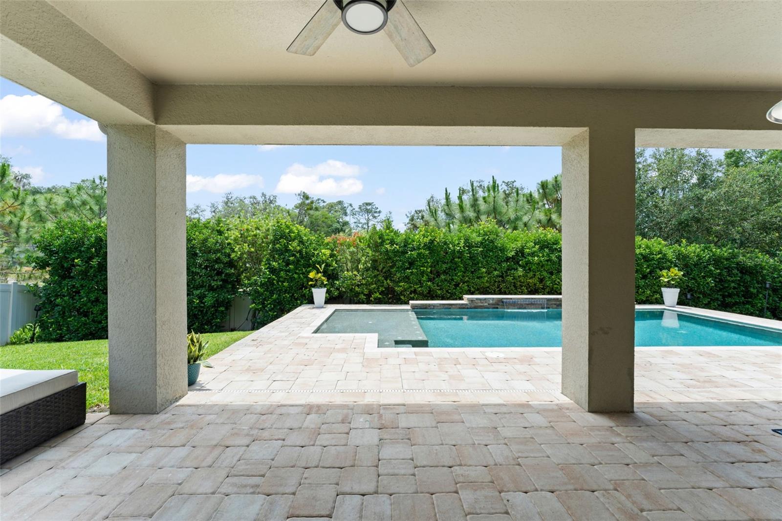 Image 36 of 45 For 2401 Oxmoor Drive