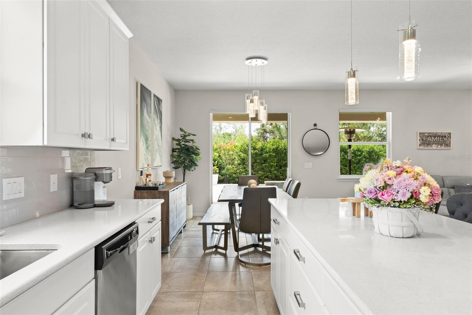 Image 7 of 45 For 2401 Oxmoor Drive