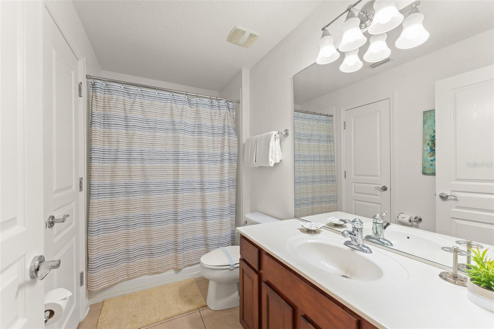 Image 16 of 41 For 7754 Teascone Boulevard