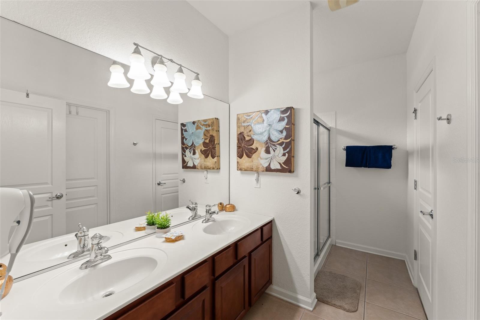 Image 22 of 41 For 7754 Teascone Boulevard