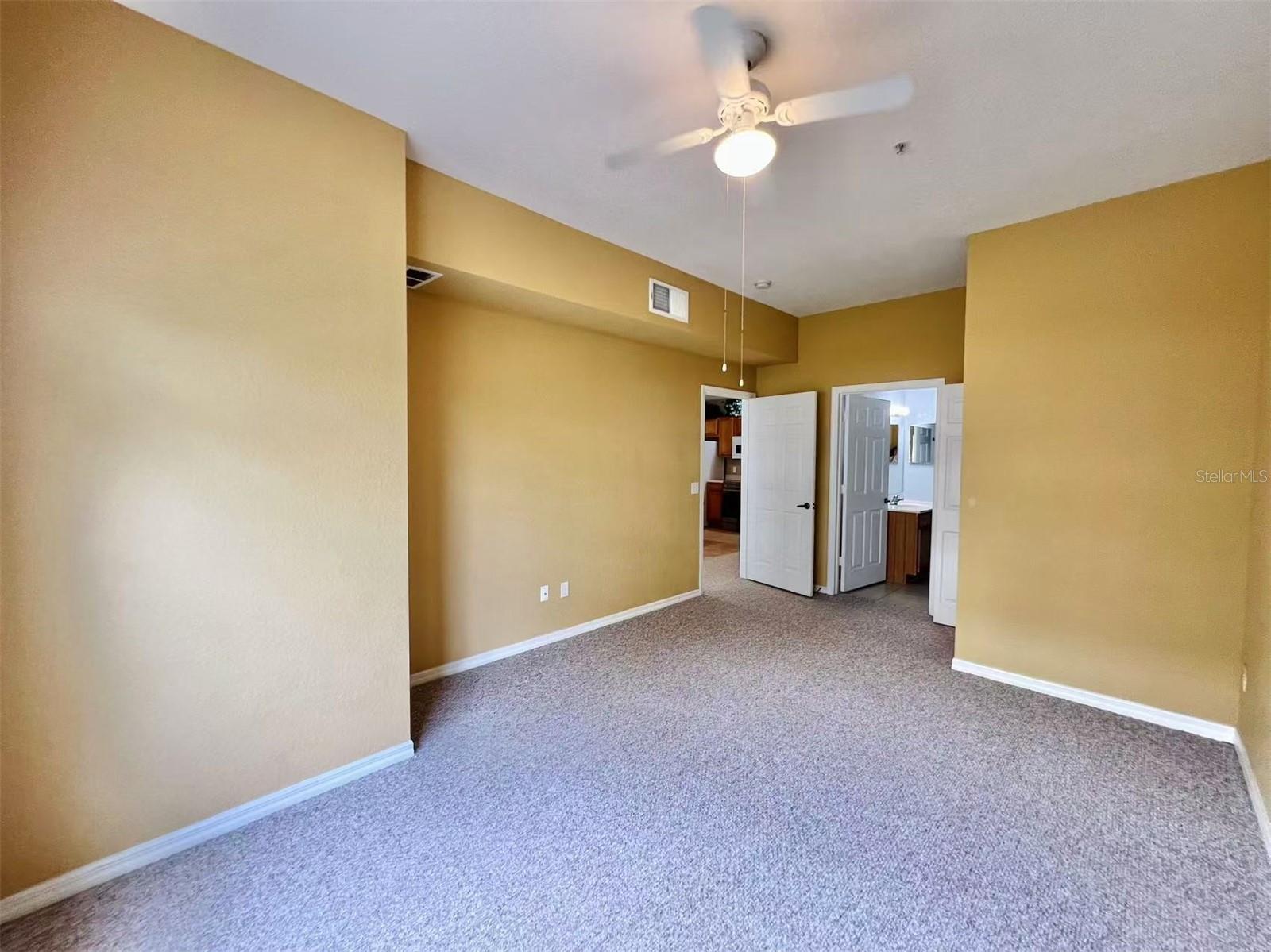 Image 11 of 43 For 4010 Santa Maria Drive 106