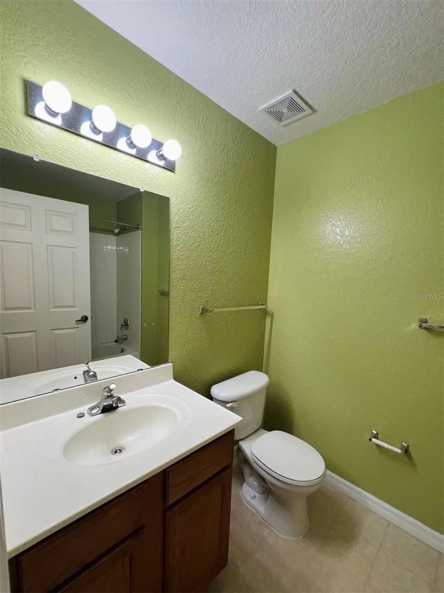 Image 20 of 43 For 4010 Santa Maria Drive 106