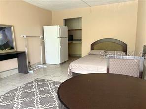 Image 3 of 14 For 7900 Orange Blossom Trail 1099