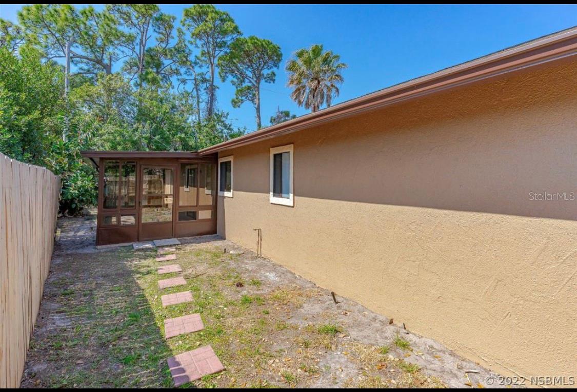 Image 22 of 28 For 1842 Evergreen Drive