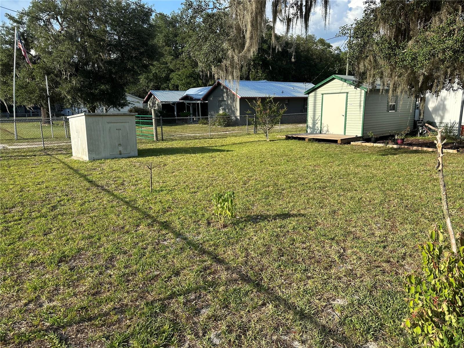 Image 4 of 31 For 16461 141st Avenue