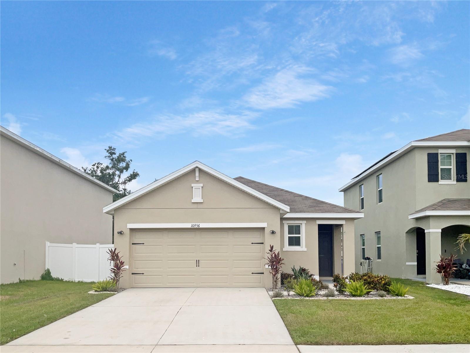 Details for 10956 Carlton Fields Drive, RIVERVIEW, FL 33579
