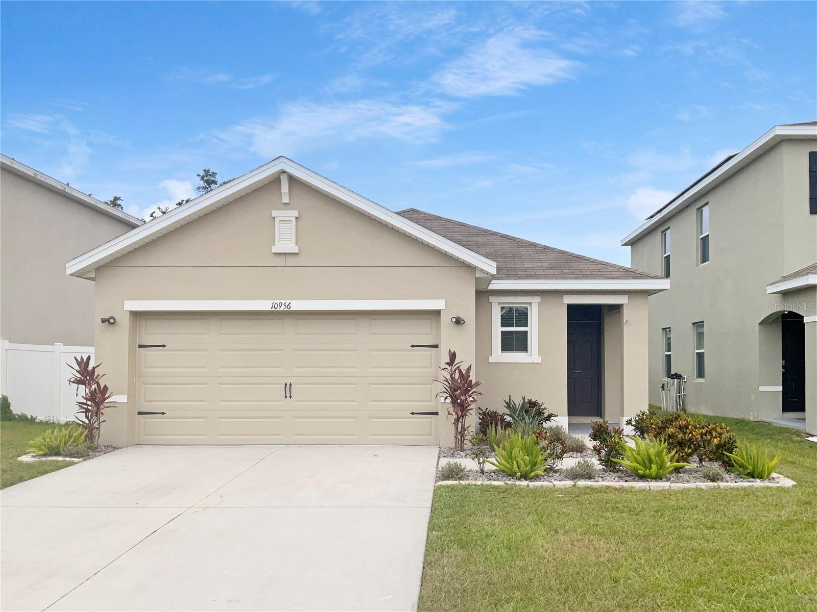 Image 10 of 22 For 10956 Carlton Fields Drive
