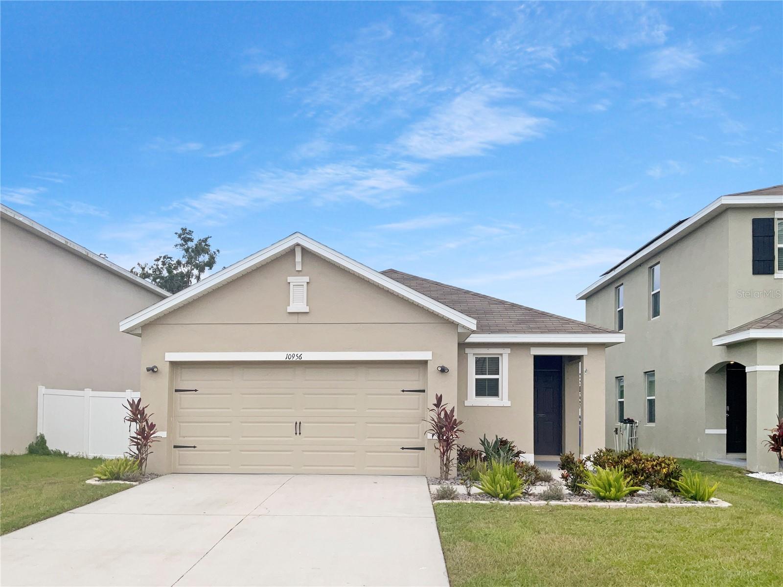 Image 9 of 22 For 10956 Carlton Fields Drive